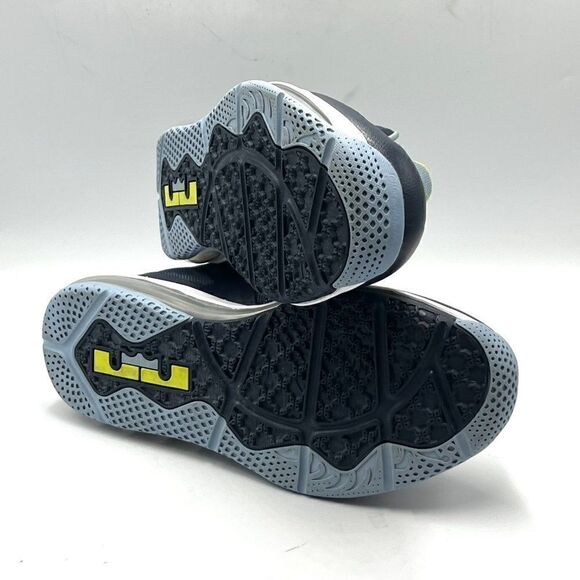 Nike LeBron 9 Low 'Obsidian' - Picture 8 of 12